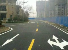 西安小區(qū)停車位劃線施工工程常見(jiàn)問(wèn)題及解決方案？