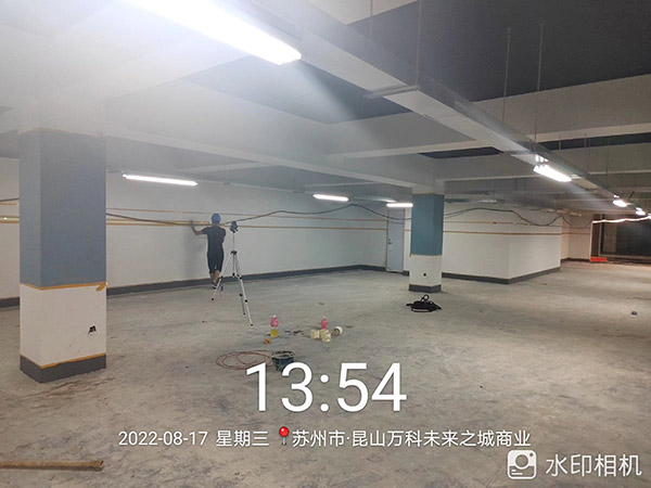 飛揚(yáng)蘇州昆山車庫劃線施工現(xiàn)場(chǎng)