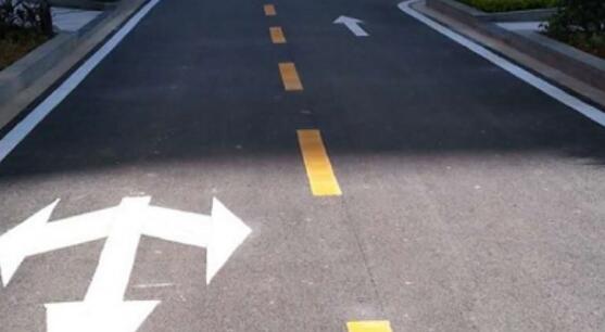 蘇州小區(qū)道路劃線施工方案  小區(qū)道路劃線施工方案怎么寫？