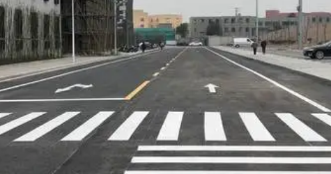 化工企業(yè)廠區(qū)道路劃線要求？