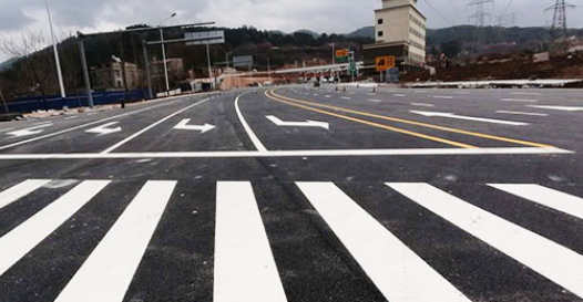 蘇州道路劃線分析，一條路最多有幾條實(shí)線