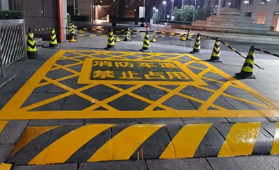 合肥地面畫消防通道劃線多少錢？飛揚(yáng)市政價格合理