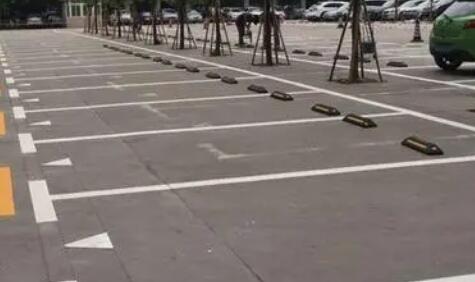 淮南有專業(yè)做車位畫線的嗎？飛揚(yáng)為您提供優(yōu)質(zhì)解決方案！