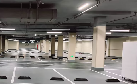 徐州廠區(qū)劃線專業(yè)施工團隊，為您提供經(jīng)驗豐富的服務