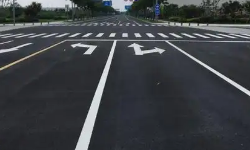 蘇州廠區(qū)車位劃線，飛揚市政無隱形收費，專業(yè)施工