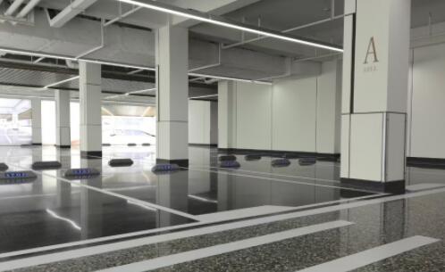 如何維護停車場劃線？5步延長使用壽命，保持清晰規(guī)范